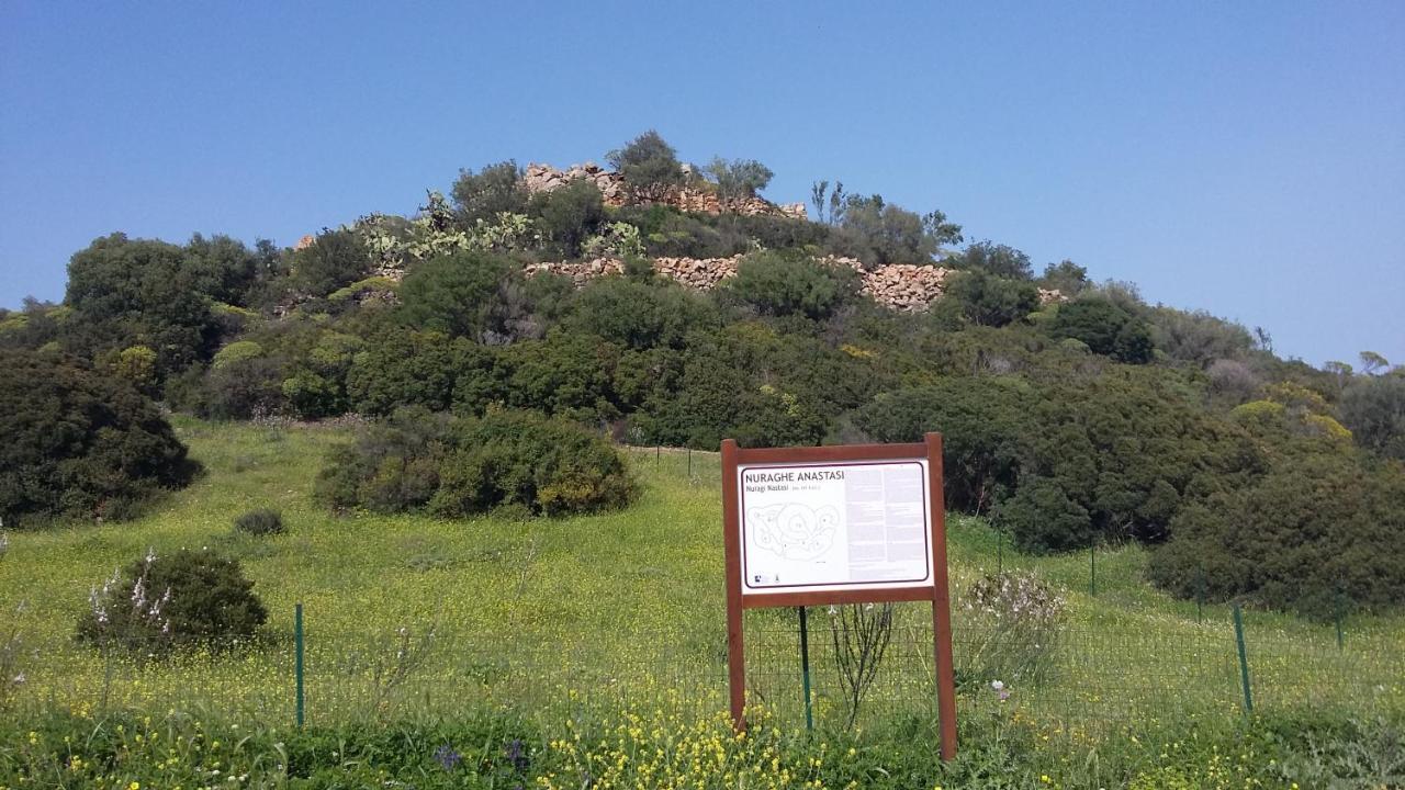 La Casetta Rosa Tertenia Bagian luar foto