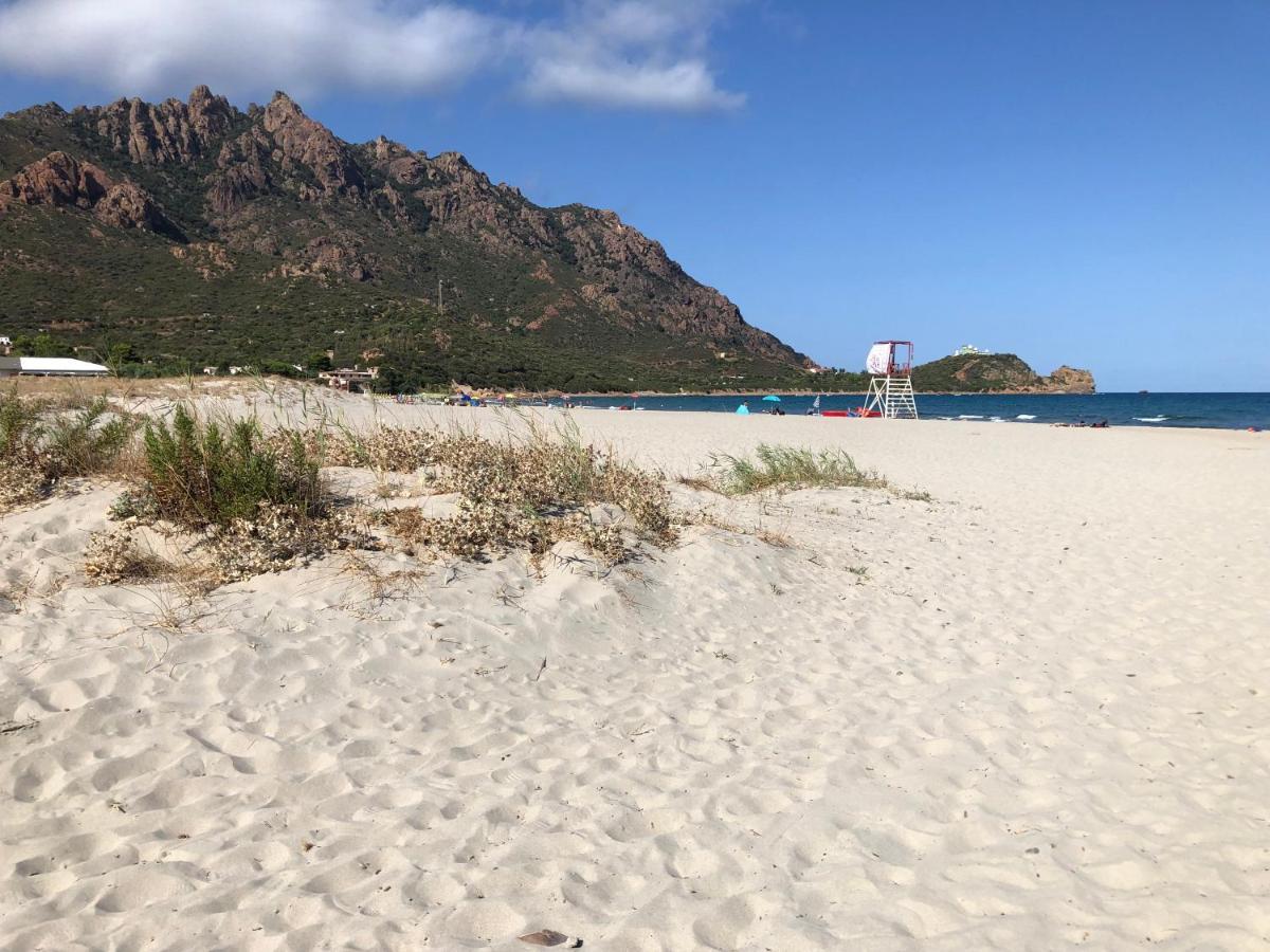 La Casetta Rosa Tertenia Bagian luar foto