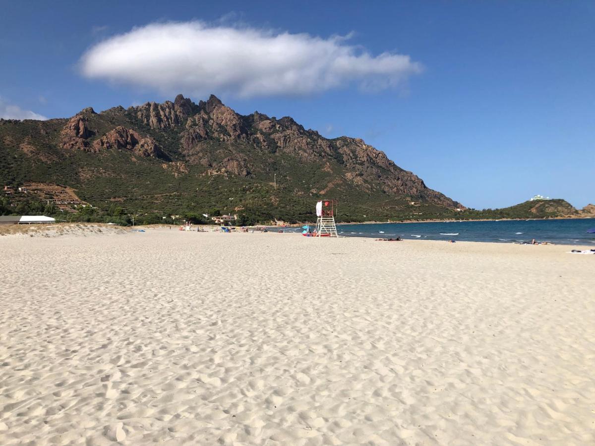 La Casetta Rosa Tertenia Bagian luar foto